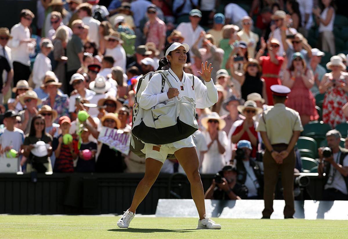 Încă un șoc la Wimbledon: campioana en-titre a fost eliminată în turul al treilea! Imagini excepționale cu bucuria