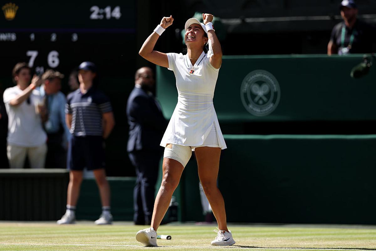 Încă un șoc la Wimbledon: campioana en-titre a fost eliminată în turul al treilea! Imagini excepționale cu bucuria