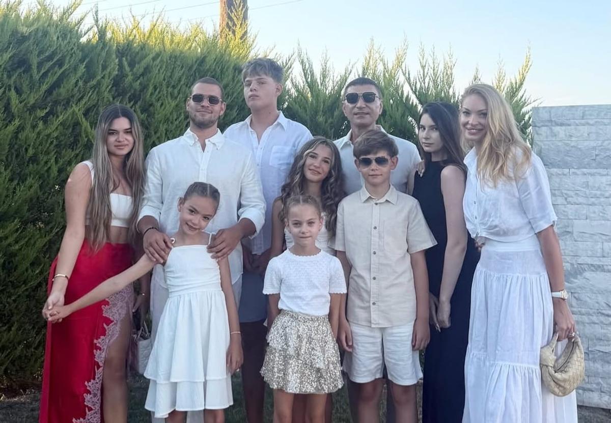 Familia lui Cristi Borcea în vacanță în Grecia