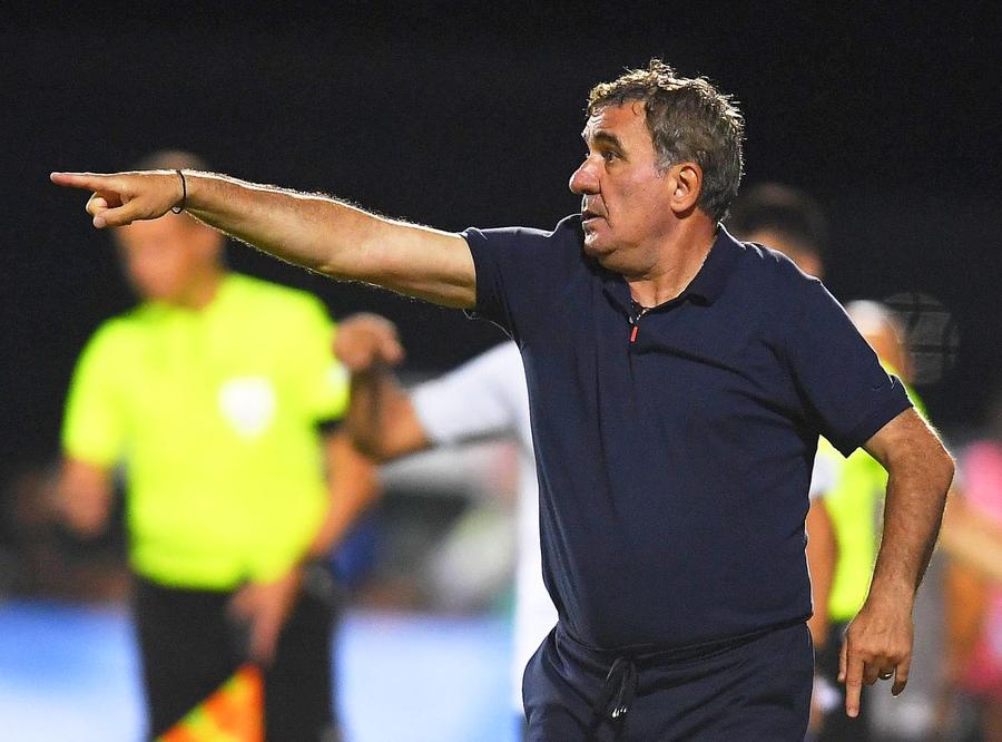 Gheorghe Hagi - antrenor Farul Constanța, foto: Imago Din trei în trei zile