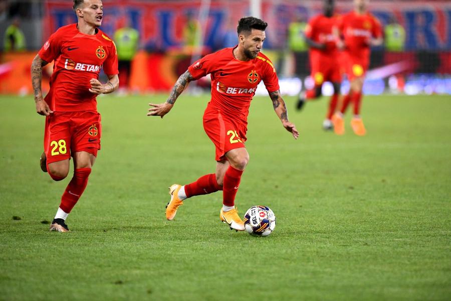 Alexandru Băluță, cu mingea la picior // foto: Cristi Preda (GSP) MM Stoica anunță o revenire importantă la FCSB » Intră direct titular cu Nordsjaelland?!