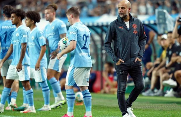 Guardiola: „Nu vreau să lucrez cu jucători care nu-și mai doresc să fie alături de noi” » Barcelona, PSG și Bayern sunt interesate de doi titulari