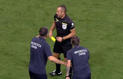Fază complicată în Universitatea Craiova - Hermannstadt » Penalty dictat cu VAR după o analiză de 3 minute
