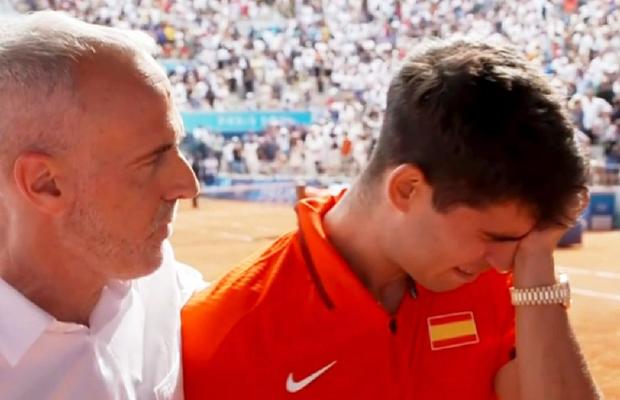 Carlos Alcaraz, greu de consolat după ce Djokovic i-a luat aurul » A cedat la interviu, apoi a explicat: „N-am dat tot ce am avut mai bun”