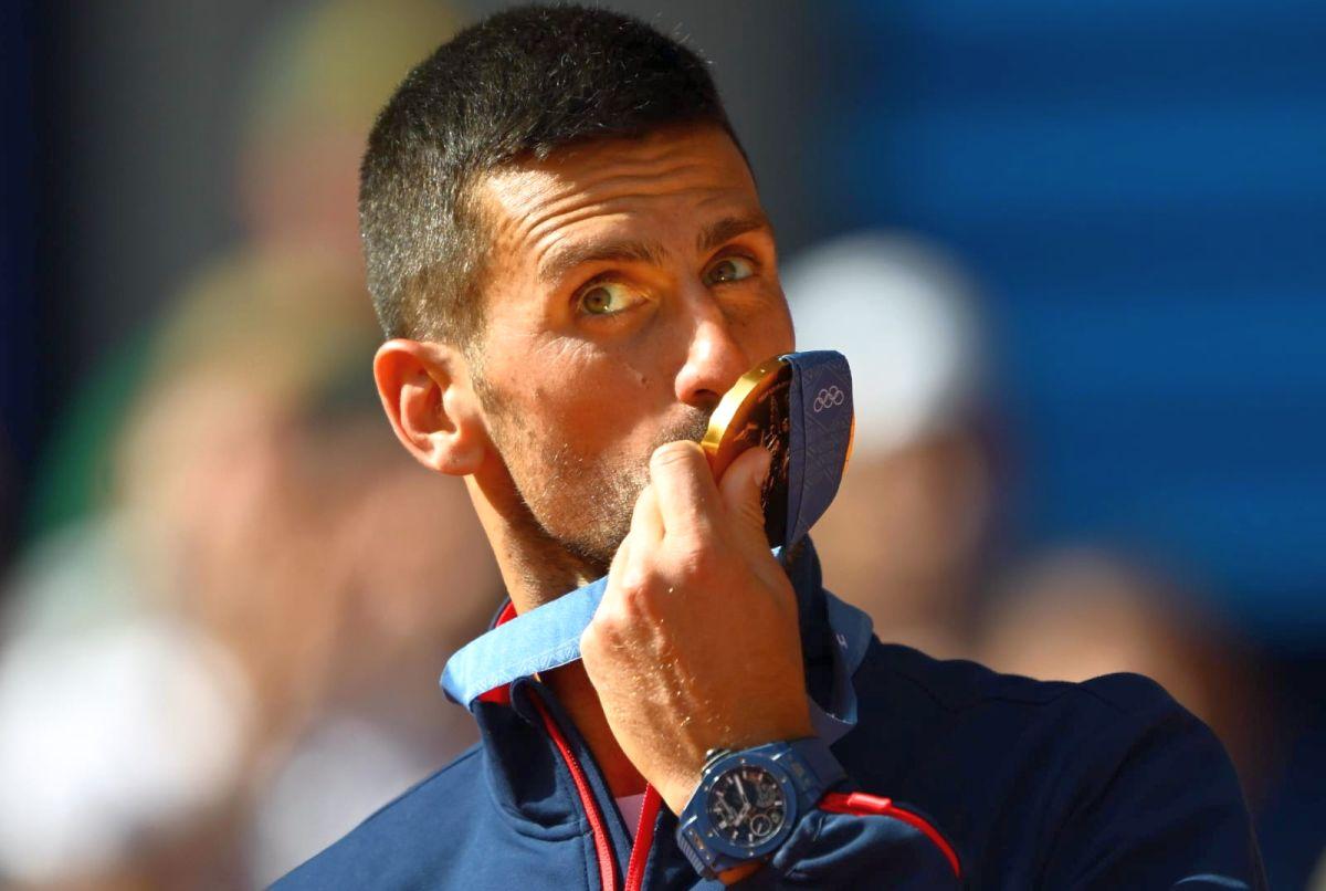 Nole printre zei! Novak Djokovic triumfă într-o finală MEMORABILĂ la Jocurile Olimpice și pune mâna pe medalia care-i lipsea din cabinetul de trofee! Alcaraz, învins de cel mai bun din toate timpurile!