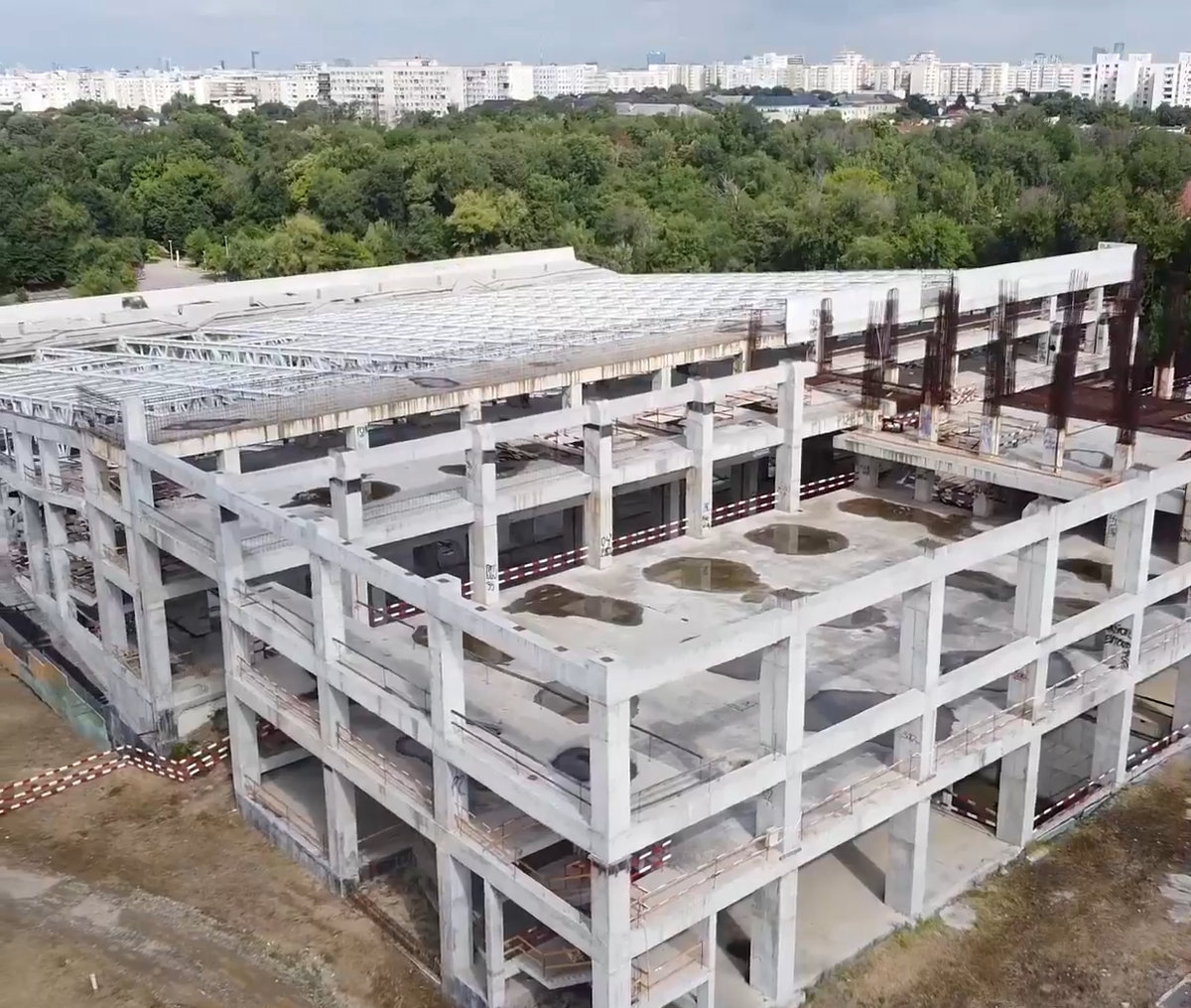 Au început lucrările la proiectul uitat al Bucureștiului » Conferință din șantier: „Va fi gata la finalul anului 2026!”