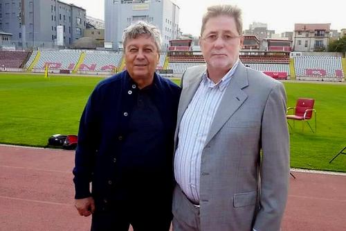 Mircea Lucescu și Cornel Dinu  țin legătura la telefon