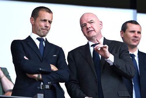 Aleksander Ceferin, președintele UEFA și Gianni Infantino, președintele FIFA // FOTO: Guliver/GettyImages