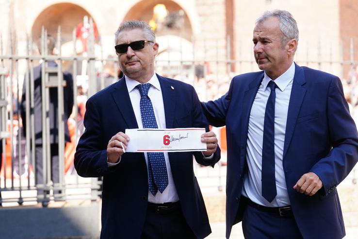 Daniele Massaro (stânga) și Dejan Savicevic, prezenți la Milano la înmormântarea lui Franco Baresi // FOTO: Guliver/GettyImages