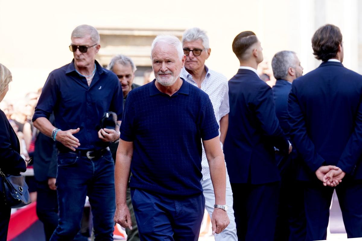 Giganții fotbalului, prezenți la înmormântarea lui Franco Baresi! Fețe nemaivăzute de microbiști de ceva vreme și-au făcut apariția