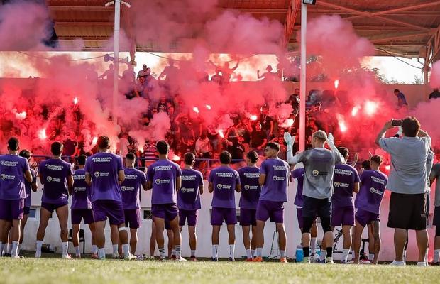 Supriză pentru jucătorii de la Poli Timișoara » Ce au făcut fanii înainte de debutul în Liga 2