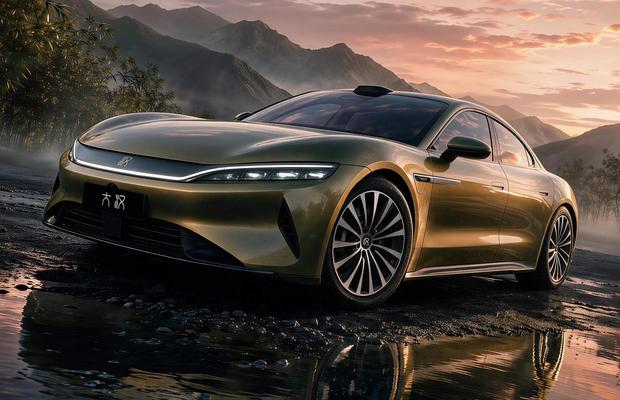 BYD atacă segmentul de lux: chinezii lansează o limuzină care să rivalizeze cu Mercedes și BMW