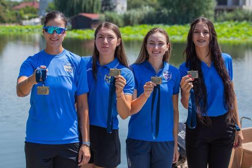Andrada Moroșanu, Emanuela Ciotău, Mariana Dumitru, Iulia Bălăucă - 4 vâsle bronz la Campionatele Europene Foto: FR Canotaj