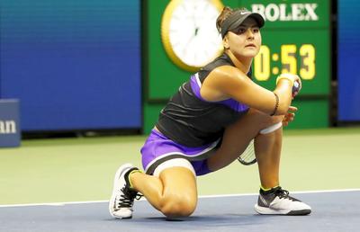 US OPEN 2019 // Bianca Andreescu face istorie la debutul la US Open! Canadianca, într-o galerie selectă după calificarea în sferturi + cine îi stă în cale pentru un loc în semifinale