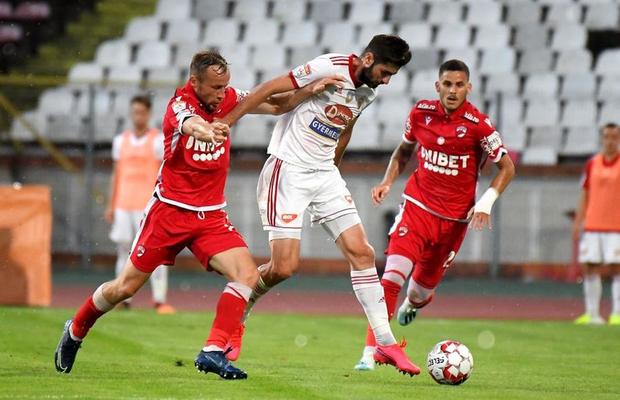 VIDEO GSP LIVE // EXCLUSIV Acuzații grave în Liga 1: „Îmi sună jucătorii pe ascuns! E ilegal!” » Reacția clubului vizat: „A rămas cu sechele”