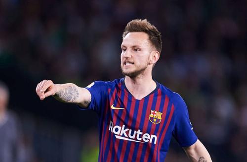 Ivan Rakitic (32 de ani, mijlocaș central) a semnat cu Sevilla, fiind primul fotbalist important care a părăsit Barcelona în această vară. Croatul a vorbit despre situația sa din ultimele sezoane la catalani, când nu a mai fost un om de bază.