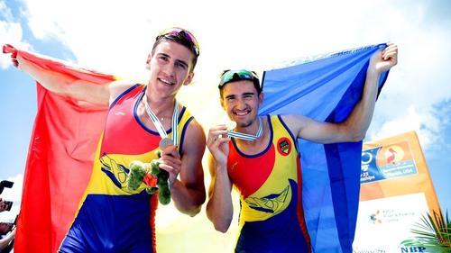 Florin Lehaci (stânga) și Dumitru Ciobică au câștigat aurul la ediția trecută în proba de doi rame FOTO  worldrowing