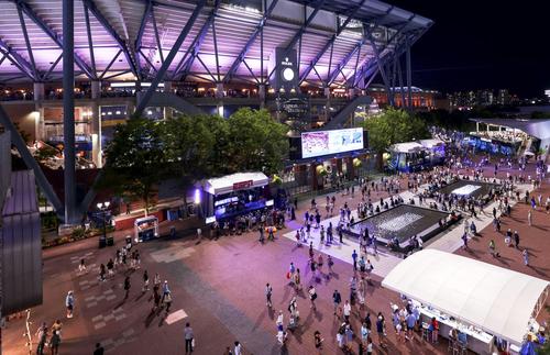 Bastien Fazincani, antrenorul maghiarei Panna Udvardy (78 WTA), se plânge de lipsa de intimitate a jucătorilor în complexul de la US Open.