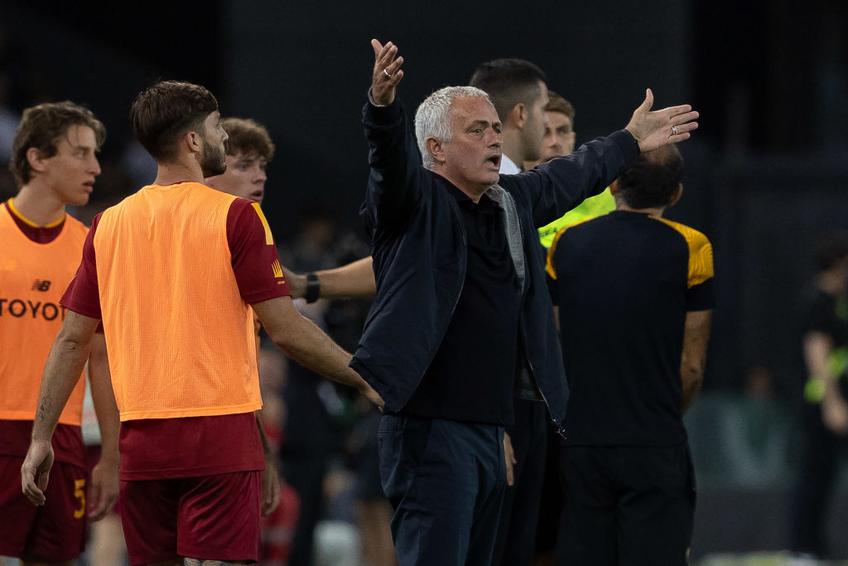 AS Roma, formația antrenată de Jose Mourinho, a suferit un eșec drastic în deplasarea cu Udinese, scor 0-4.