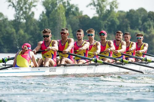Barca de 8+1 masculin care a reprezentat România la Europenele U23 din Belgia // foto: Facebook @ Federatia Romana de Canotaj