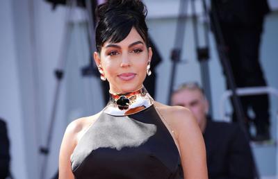 Prea vulgară? Georgina Rodriguez a stârnit reacții majore la Festivalul de la Veneția! Cum a apărut Mădălina Ghenea