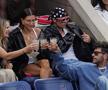Apariția bizară a celebrului cuplu la US Open! El nu și-a dat jos ochelarii de soare roz, iar ea a îmbrăcat o rochie mini
