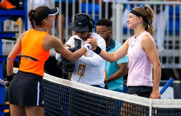 Sorana Cîrstea despre întâlnirea pentru semifinale contra Karolinei Muchova: „Am avut meciuri grele și echilibrate”