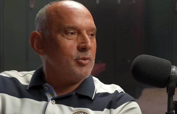 Fabulos! Cum a aflat în direct soția lui Florin Prunea că a fost înșelată: „«Am ieșit din baie, el era pe canapea. Și așa ceva nu am văzut în viața mea!»”