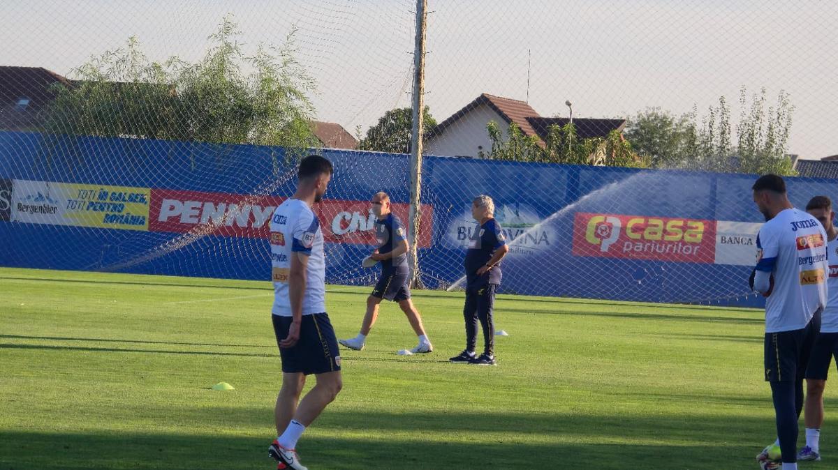 Antrenamentul naționalei României înainte de meciul amical cu Canada / Foto: Cristi Preda GSP
