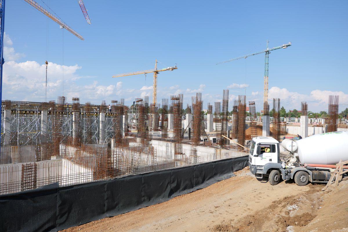 Macarale în Trivale » Imagini de pe șantier cu lucrările la noul stadion al lui FC Argeș - 2 septembrie 2026