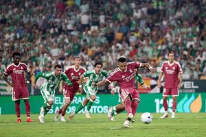 Final incredibil în Betis - Real Madrid! Primul eșec de la revenirea lui Mourinho