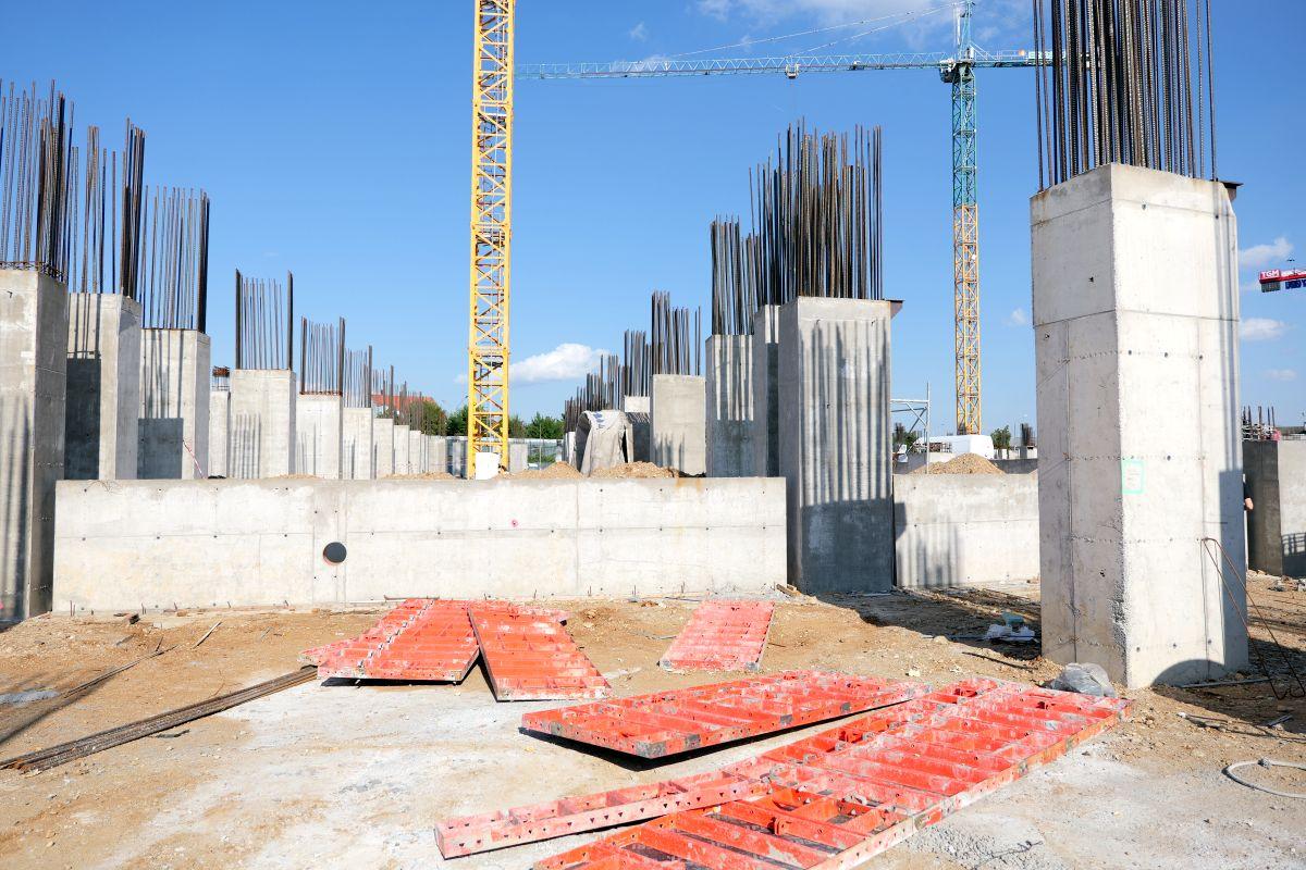 Macarale în Trivale » Imagini de pe șantier cu lucrările la noul stadion al lui FC Argeș - 2 septembrie 2026