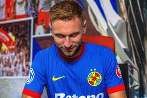 Miha Stoica, dat pe spate de Denis Drăguș din prima zi: „M-am înmuiat din start”