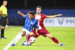 CFR Cluj - Farul, duelul care deschide etapa a 8-a » Bară în minutul 8
