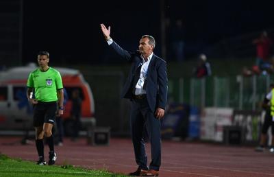 BOTOȘANI - SEPSI 1-1 // Csaba Laszlo, dezlănțuit: „Le-am spus de 100.000 de ori să nu paseze la portar de acolo! Nu știu de unde învață copiii ăștia”