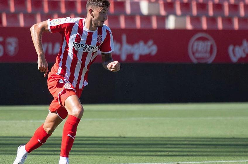 Sanatiago Bueno e dorit de Dinamo