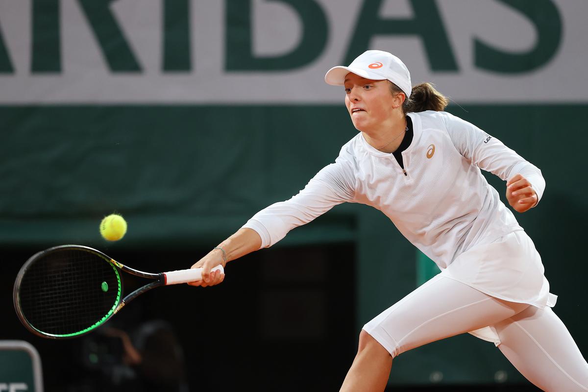 Simona Halep, eliminată de la Roland Garros » Presa străină e uimită: „Halep, măturată de tornada poloneză”