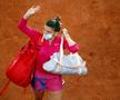 Simona Halep a fost eliminată la Roland Garros // FOTO:  Reuters