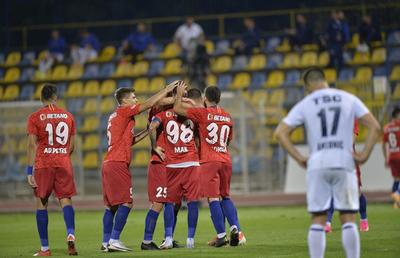 OFICIAL FCSB a anunțat despărțirea de un jucător! Merge la o rivală din play-off-ul campionatului trecut