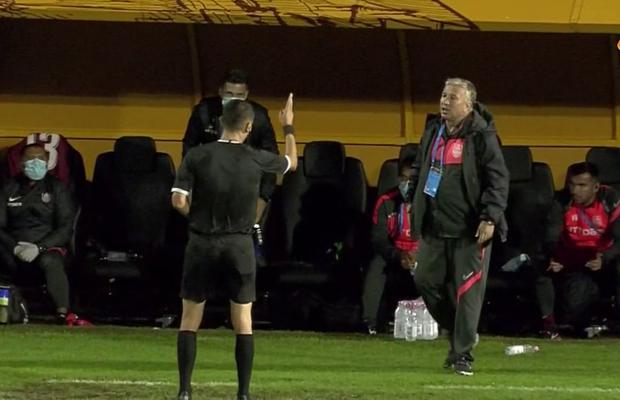 FOTO „Centralul” Marcel Bîrsan a comis-o grav în Viitorul - CFR Cluj și l-a scos din sărite pe Dan Petrescu!