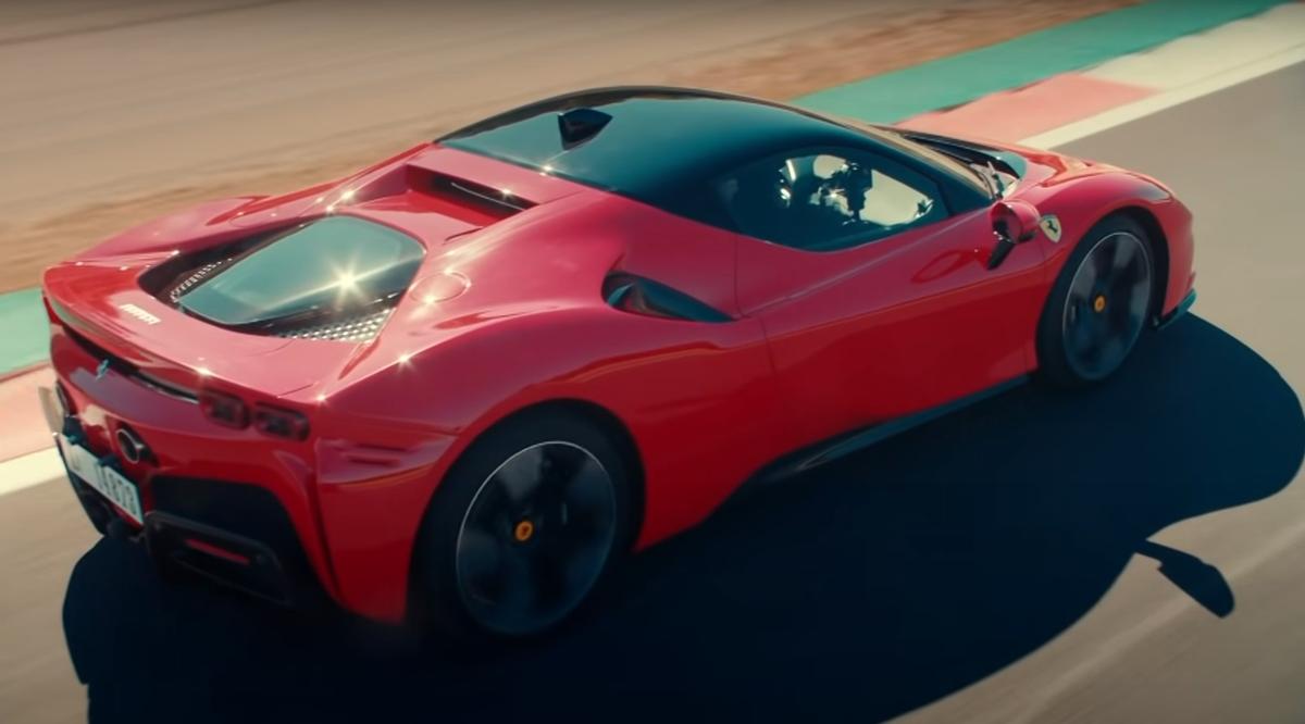 Zlatan Ibrahimovic, cadou de lux la aniversarea a 40 de ani » Câți bani a dat pe primul Ferrari electric