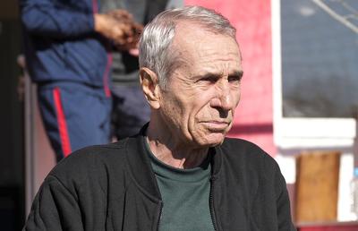Dialog rar cu Teo Țarălungă, fostul mare fotbalist al „Campioanei unei mari iubiri”: „Le doresc bine ambelor Craiove, dar eu țin doar cu una dintre ele”