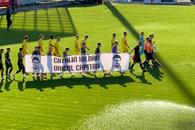 3 detalii de la Dinamo - Unirea Slobozia » „Câinii”, în negru pentru Cătălin Hîldan, administratorul echipei a fost luat la rost de fani + Antrenor surpriză prezent în tribune