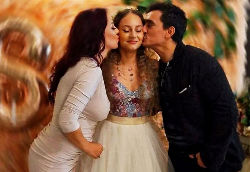 Larisa și Marian Drăgulescu au băgat mâna adânc în buzunar pentru majoratul fiicei lor Beatrice, petrecere la care au asistat 70 de persoane. / FOTO: instagram