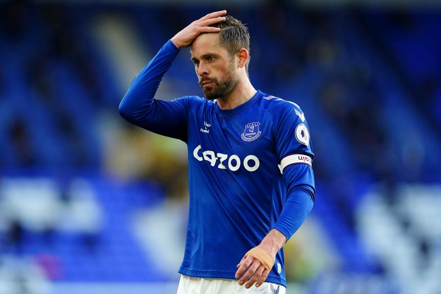 Gylfi Sigurdsson Cazul „Mangia” a șocat fotbalul românesc » Alte 8 scandaluri cu infracțiuni de natură sexuală și cum au reacționat cluburile