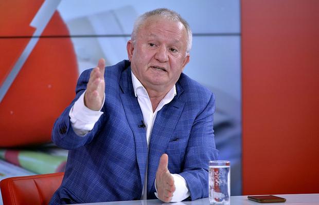 Porumboiu și-a numit favorita din Liga 1: „O să creez rumoare, dar o vreau în față!”