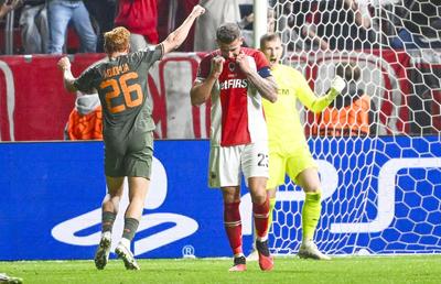 Meci de infarct între Antwerp și Șahtior: de la 2-0 la 2-3, apoi penalty ratat la ultima fază!