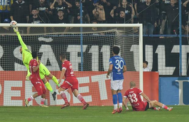 „Câini” sufocați! Dinamo a plecat cu un punct de pe Litoral, rezistând miraculos într-o repriză secundă trăită sub asediu