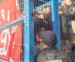 Suporterii lui Dinamo s-au „altoit” între ei la Ovidiu » Jandarmii care au încercat să intervină au primit un răspuns halucinant: „Și dacă nu ne calmăm, ce ne faci?”