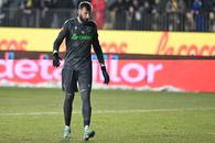 Gigi, ai văzut-o pe asta? „Tontogol” primit de Lukas Zima, portarul dorit la FCSB